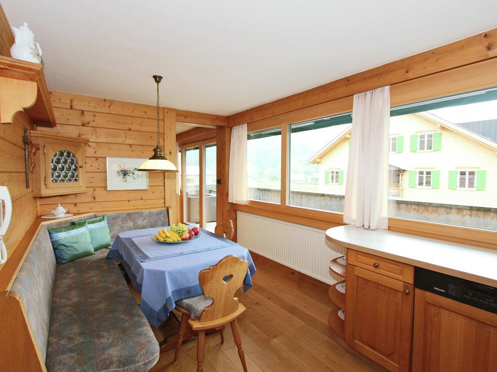 Modern Holiday Home With Mountain View Безау Экстерьер фото